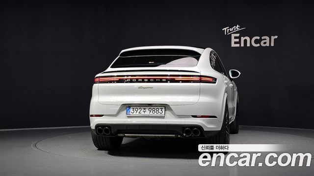 Porsche Cayenne 3.0 E-Hybrid Coupe — пробег 7 184 км — фото 4 из 5