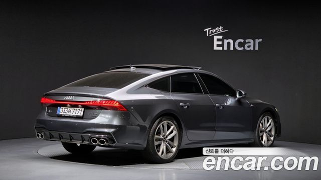 Audi A7 50 TDI Quattrp Premium — пробег 64 076 км — фото 2 из 5