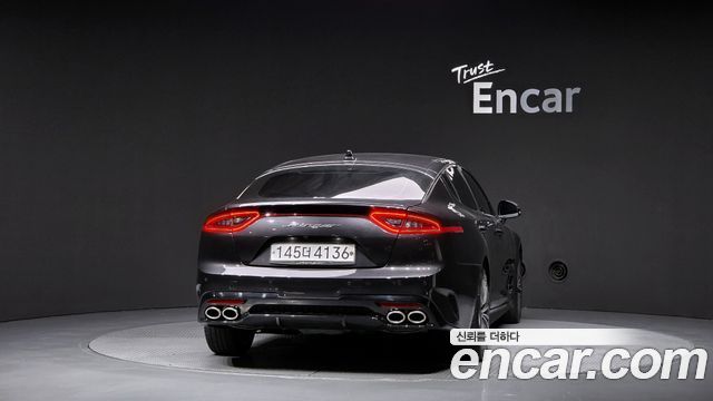Kia Stinger из Кореи Encar
