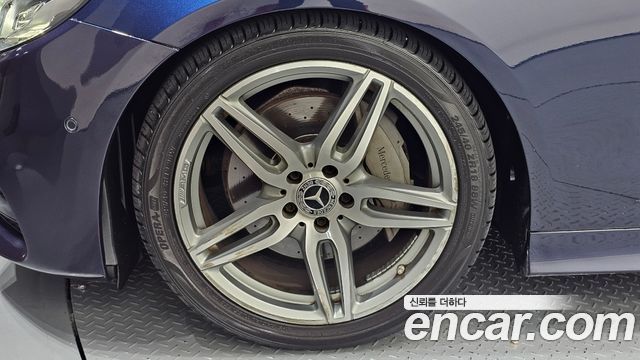 Mercedes-Benz E-Class из Кореи Encar
