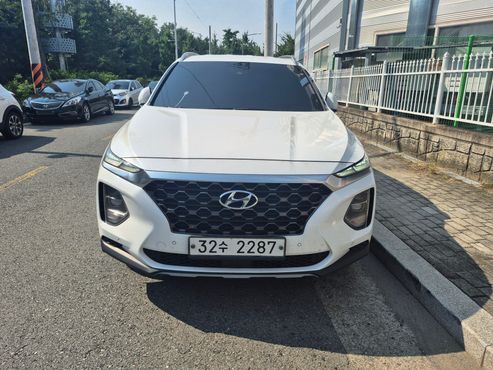 Hyundai Santafe Diesel 2.0 2WD Exclusive — пробег 240 000 км — фото 1 из 5