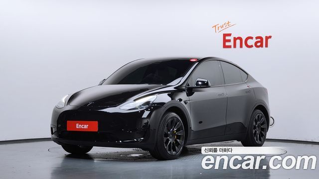 Tesla Model Y RWD — пробег 63 692 км — фото 1 из 5