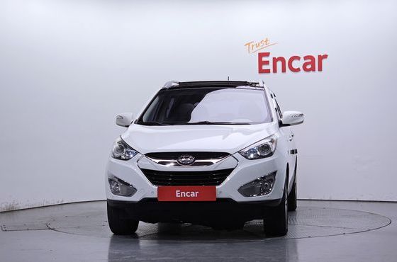 Hyundai Tucson Diesel 4WD LX20 Premier — пробег 119 296 км — фото 3 из 5