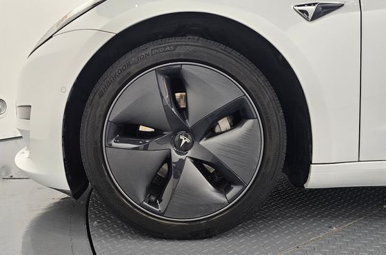 Tesla Model 3 Long Range AWD — пробег 80 575 км — фото 5 из 5