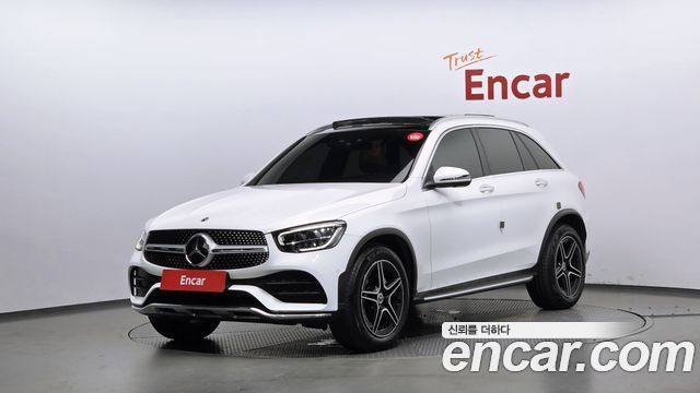 Mercedes-Benz GLC-Class GLC300 4MATIC — пробег 34 896 км — фото 1 из 5