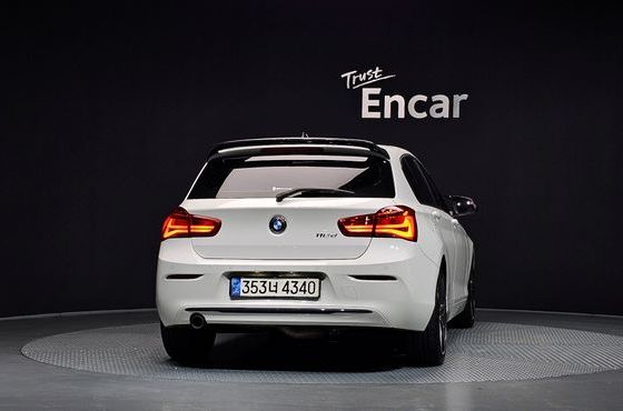 BMW 1-Series 118d Sport 5Door — пробег 92 310 км — фото 4 из 5