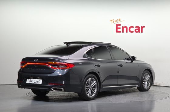 Hyundai Grandeur 2.2 Diesel Premium — пробег 74 463 км — фото 2 из 5