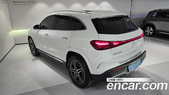 Mercedes-Benz EQA из Кореи Encar