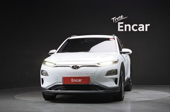 Hyundai Kona Premium — пробег 130 787 км — фото 3 из 5
