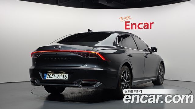 Hyundai Grandeur из Кореи Encar