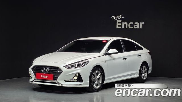 Hyundai Sonata 2.0 Style — пробег 80 977 км — фото 1 из 5