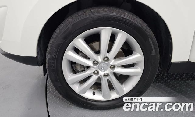 Hyundai Tucson Diesel 2WD LX20 Luxury — пробег 128 714 км — фото 5 из 5