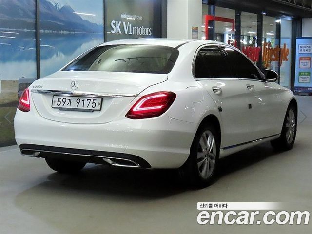 Mercedes-Benz C-Class из Кореи Encar