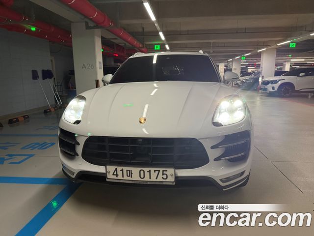 Porsche Macan из Кореи Encar