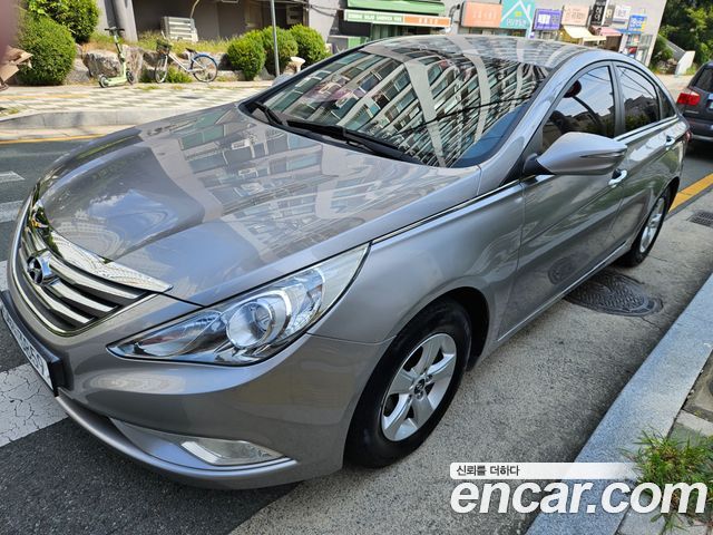 Hyundai Sonata LPI Smart — пробег 162 338 км — фото 2 из 5