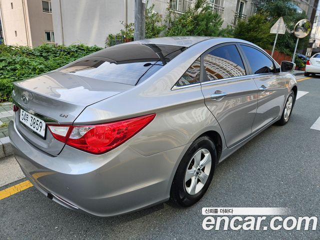 Hyundai Sonata LPI Smart — пробег 162 338 км — фото 5 из 5