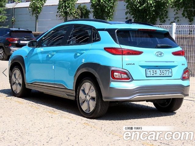 Hyundai Kona из Кореи Encar