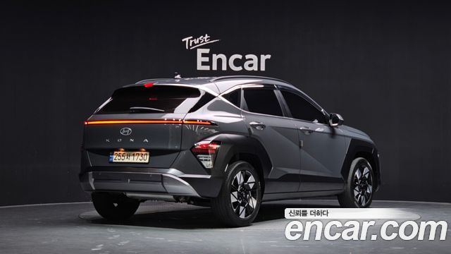 Hyundai Kona Inspiration — пробег 9 861 км — фото 2 из 5
