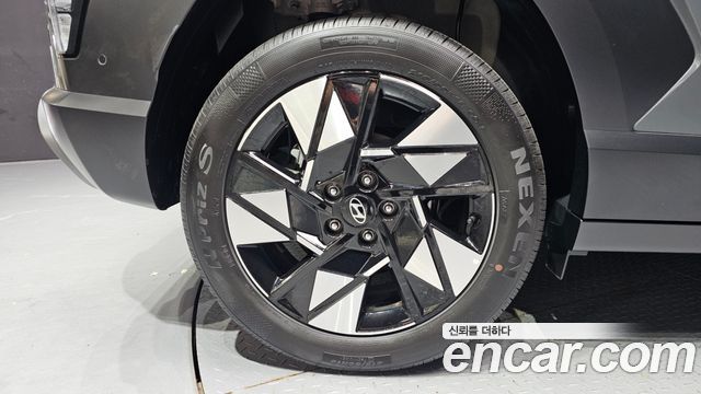 Hyundai Kona Inspiration — пробег 9 861 км — фото 5 из 5