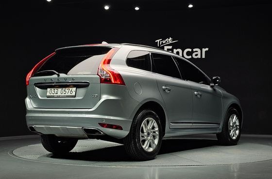 Volvo XC60 D3 1st — пробег 70 984 км — фото 2 из 5
