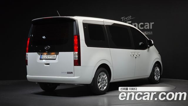 Hyundai Staria из Кореи Encar
