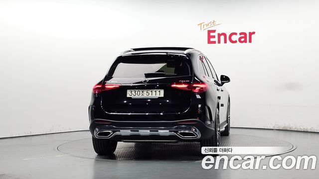 Mercedes-Benz GLC-Class GLC300 4MATIC AMG Line — пробег 8 858 км — фото 4 из 5