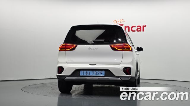 Kia Niro из Кореи Encar
