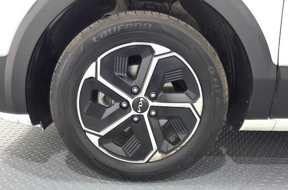 Kia Niro Trendy — пробег 161 927 км — фото 5 из 5