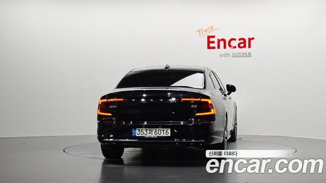 Volvo S90 из Кореи Encar