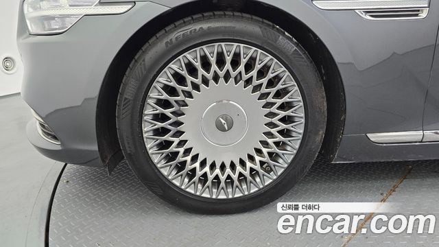Genesis G90 из Кореи Encar
