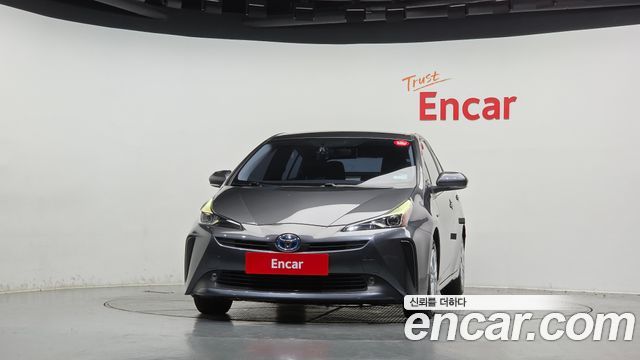 Toyota Prius из Кореи Encar