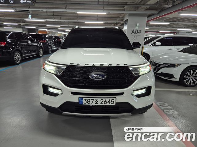 Ford Explorer 2.3 LimIted 4WD — пробег 53 000 км — фото 3 из 5