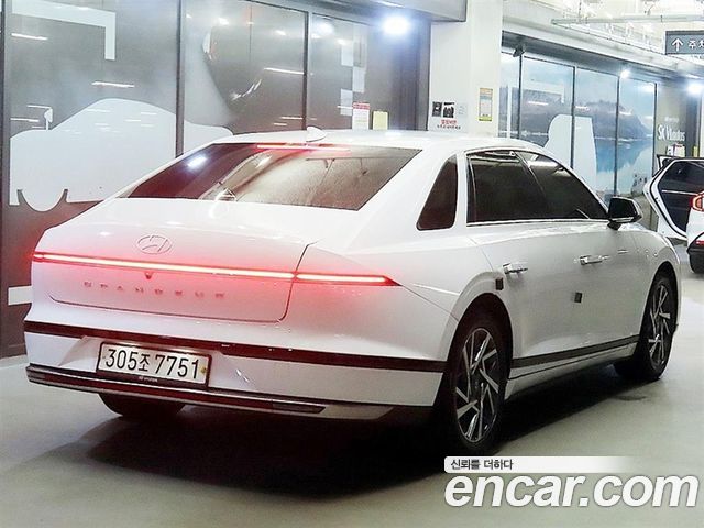 Hyundai Grandeur из Кореи Encar