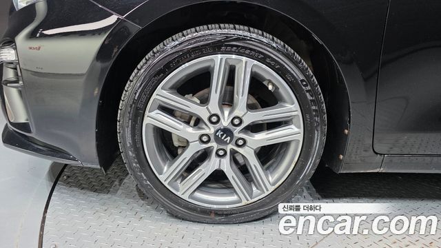 Kia K3 из Кореи Encar