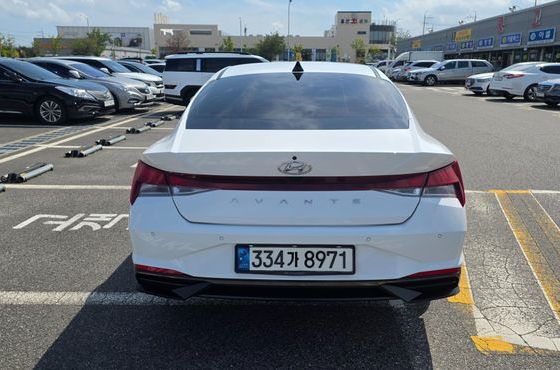 Hyundai AVANTE 1.6 Modern — пробег 56 737 км — фото 4 из 5