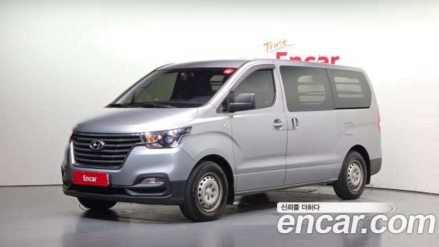 Hyundai Starex Van 3-Seater Style — пробег 314 618 км — фото 1 из 5