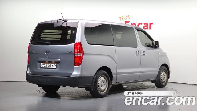 Hyundai Starex Van 3-Seater Style — пробег 314 618 км — фото 2 из 5