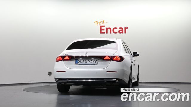 Mercedes-Benz E-Class из Кореи Encar