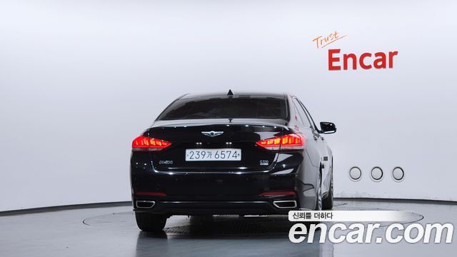 Hyundai Genesis из Кореи Encar