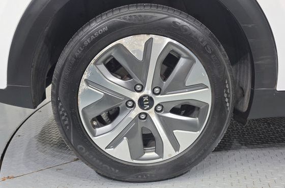 Kia Niro Noblesse — пробег 149 272 км — фото 5 из 5