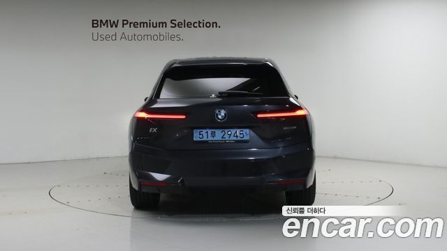 BMW iX xDrive50 Sports Plus — пробег 79 327 км — фото 3 из 5