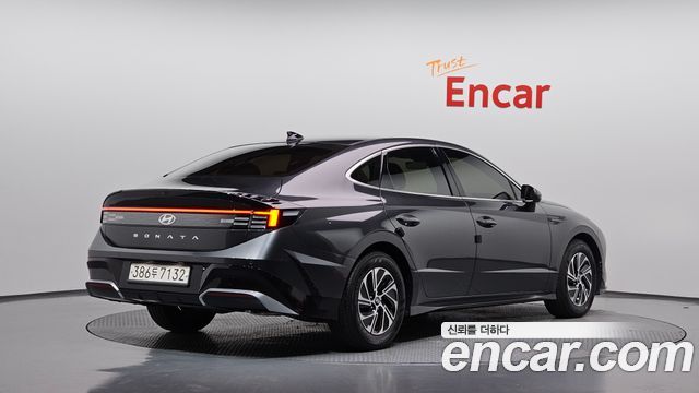 Hyundai Sonata Premium — пробег 26 792 км — фото 2 из 5