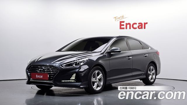 Hyundai Sonata 2.0 Smart — пробег 107 838 км — фото 1 из 5