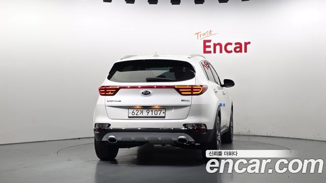 Kia Sportage из Кореи Encar