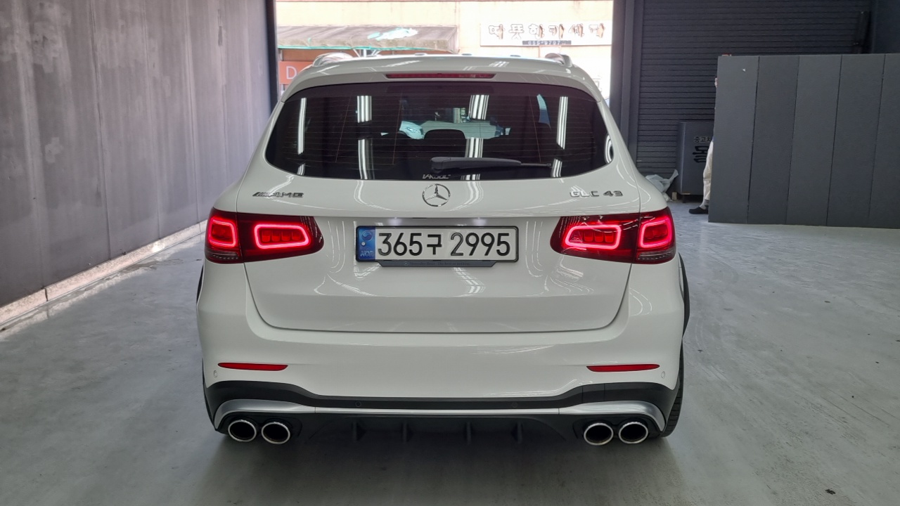 Mercedes-Benz GLC-Class AMG GLC43 4MATIC — пробег 57 287 км — фото 4 из 5