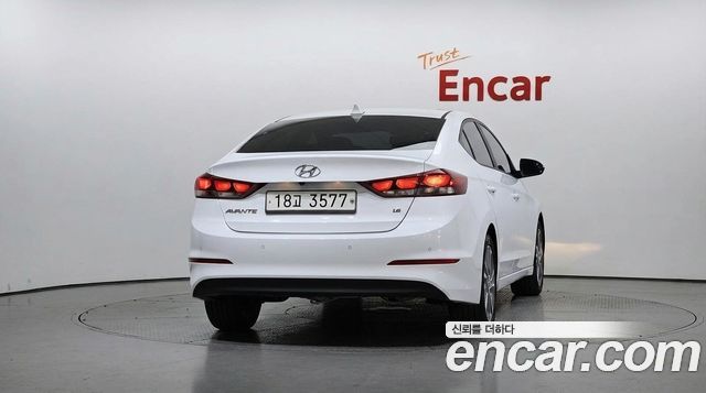 Hyundai AVANTE из Кореи Encar