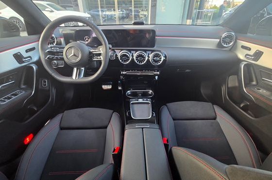 Mercedes-Benz CLA-Class CLA250 4MATIC — пробег 780 км — фото 5 из 5