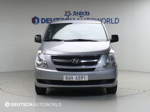 Hyundai Starex 3-Seater VAN CVX Deluxe — пробег 395 518 км — фото 3 из 5
