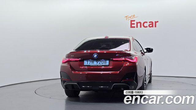 BMW i4 M50 — пробег 46 450 км — фото 4 из 5