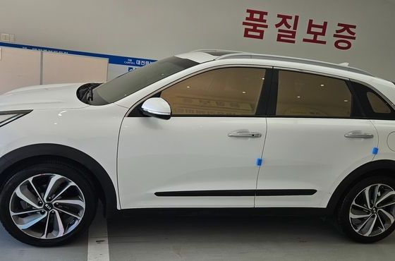 Kia Niro Noblesse — пробег 160 348 км — фото 3 из 5
